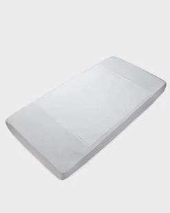 Lenzuolo Salvamaterasso Con Angoli Per Letto