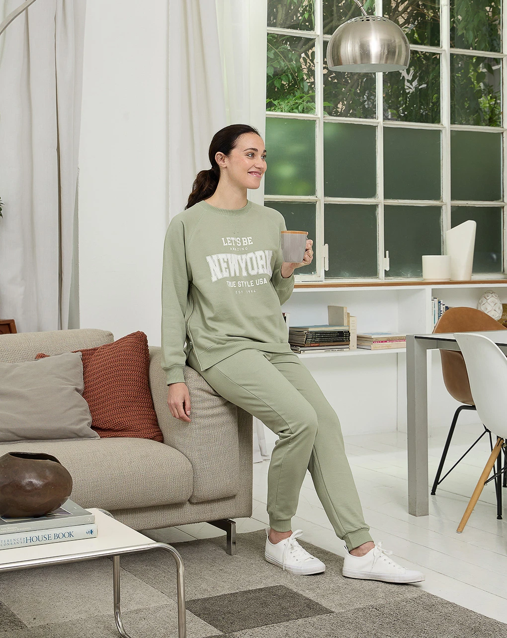 Prenatal Jogger Premaman In Felpa Verde 1 Prenatal Jogger Premaman In Felpa Verde